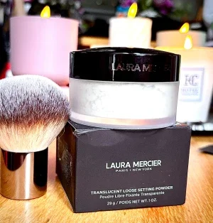 Laura Mercier Translucent Loose Setting Powder!