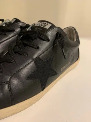 Golden Goose skor svarta