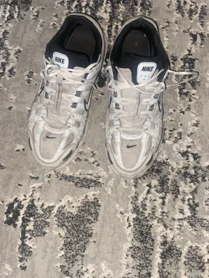 Nike p6000