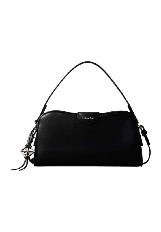 Calvin Klein EMBLEM TRIO TOP HANDLE CAMERA BA Handväskor Dam Svart ONESIZE