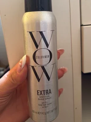 Color Wow Extra Shine Spray