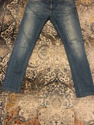 Blå jeans från Nudie Jeans