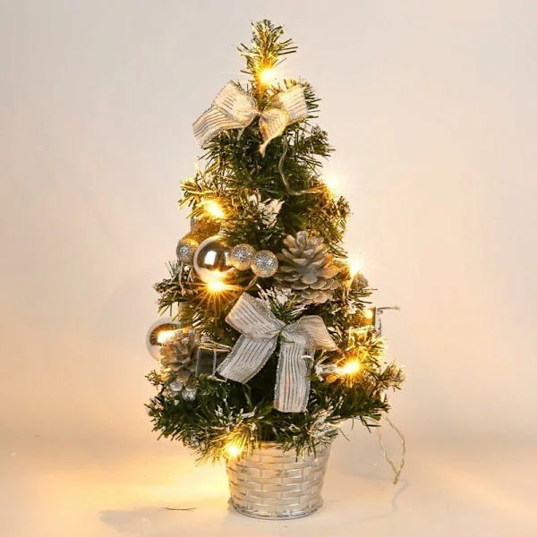 -Mini keinotekoinen joulukuusi. Pieni joulukuusi LED-valoilla. Mini pöytäkuusen koriste toimistoon, liiketiloihin, baariin, 40cm