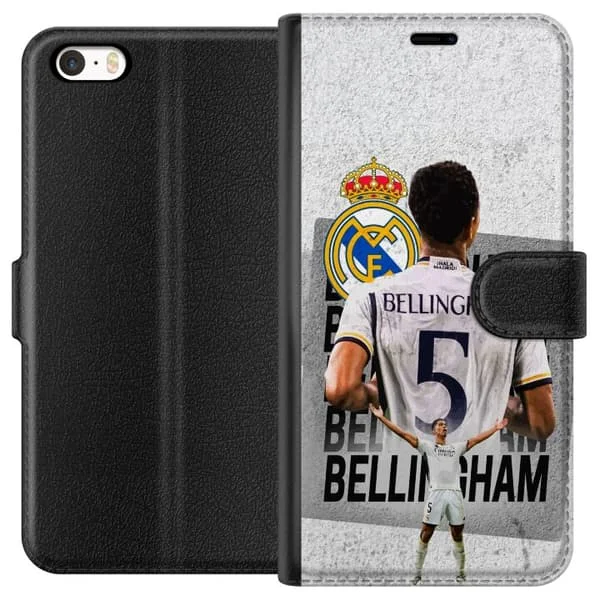 Kompatibelt Plånboksfodral till Apple iPhone 5 Jude Bellingham i en vit matchtröja med elegant fotbollsdesign och segergest mot bakgrund.