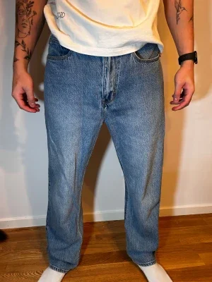 Blå jeans med A-emblem, loose fit Abrand Jeans