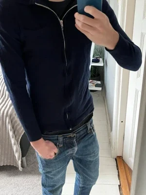 Merino ull kofta från Lindbergh White