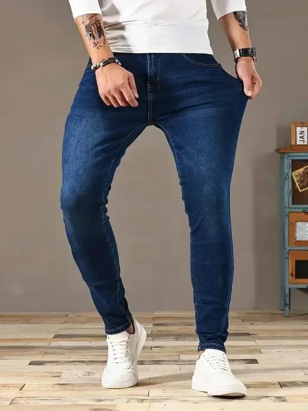AliExpress - 2023 Frühjahr Neue Herren Slim Fit Klassische Röhrenjeans Casual Street Style Casual Herren Röhrenjeans Männlich Slim Fit Bleistift Denim