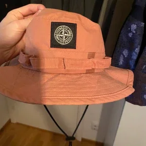 Stone island Supreme boonie hat