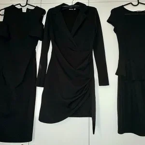 3 - Svarta klänningar i storlek 36-34 s/xs