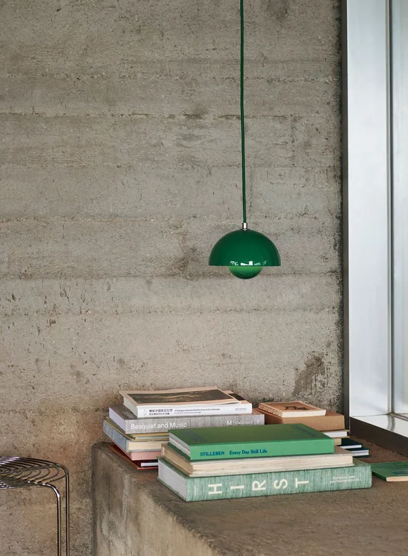&tradition Flowerpot VP10 taklampe Ø16 - signalgrønn