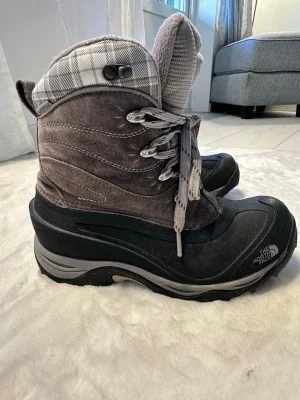 Varma vinterskor från The North Face – Stl 37 (Dam / Vattentäta)