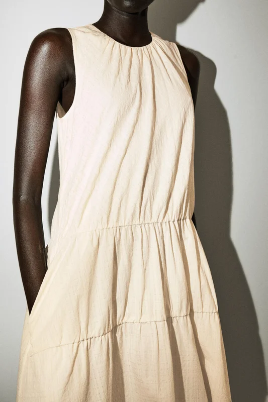 COS Women's Abito Maxi In Cotone A Balze Arricciate in Bianco