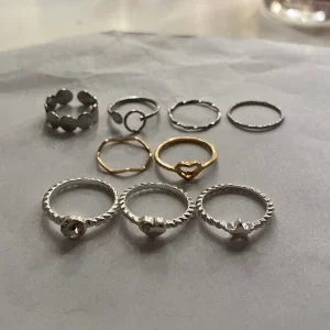 10 ringar guld och silver