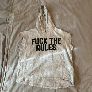 Ärmlös hoodie