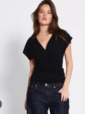 Svart wrap top