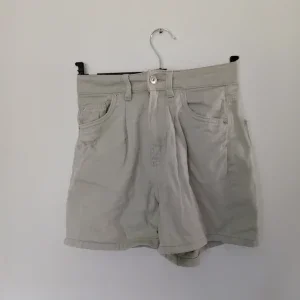 shorts med hög midja h&m
