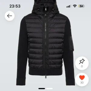 Moncler cardigan Sökes
