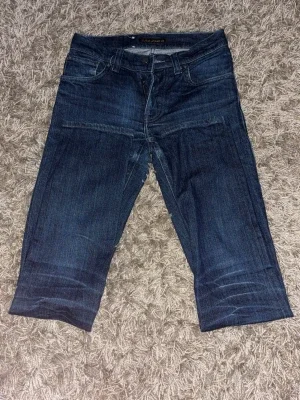 Mörkblå jeans från Nudie Jeans