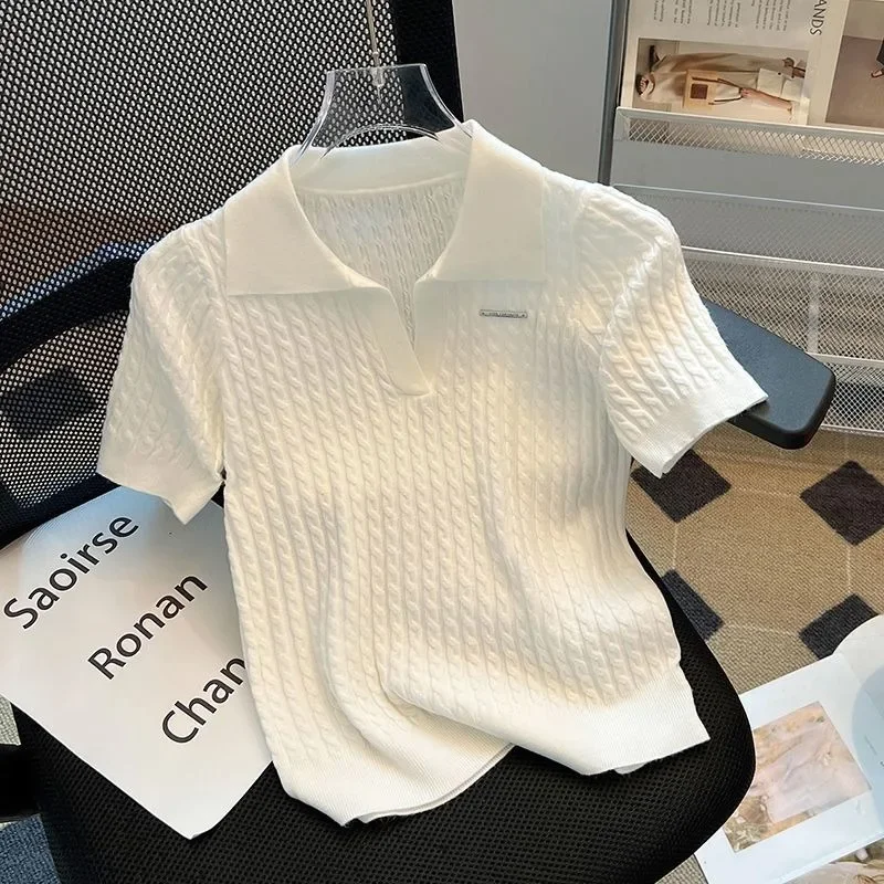 AliExpress - Sommerliches Damen-Poloshirt mit Kurzarm aus Eisseide, gestricktes T-Shirt mit Zopfmuster, locker sitzendes minimalistisches Revers-
