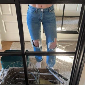 Mid-Rise jeans