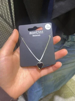Silverhalsband med hjärthänge Montini