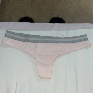2-pack stringtrosor i rosa och grått