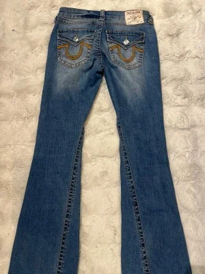 True Religion bootcut jeans blå