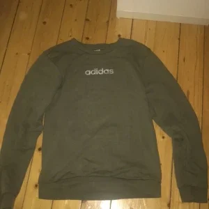 Adidas longsleeve