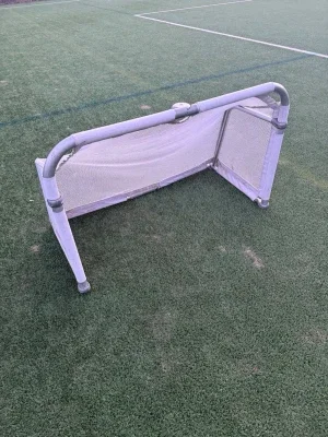 Hopfällbart vitt fotbollsmål