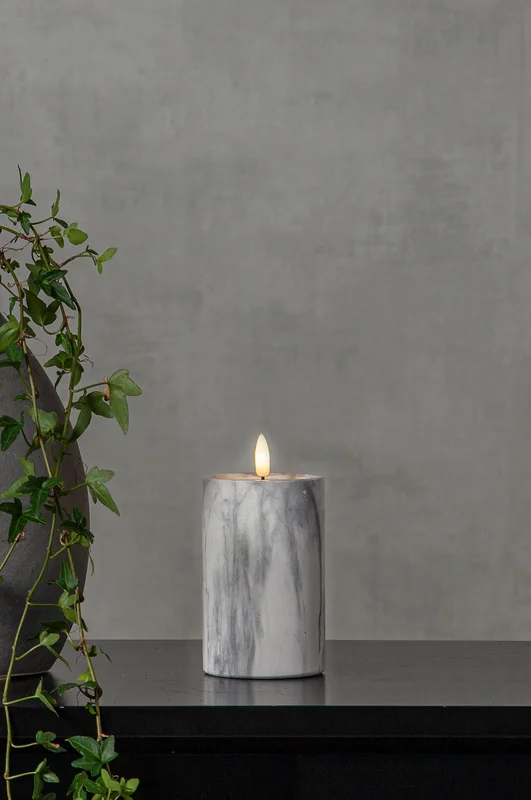 Jotex - Marble Blockljus Led 15 Cm Grå FLAMME - Köp Led-ljus hos Jotex