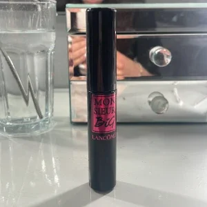 mascara lancome