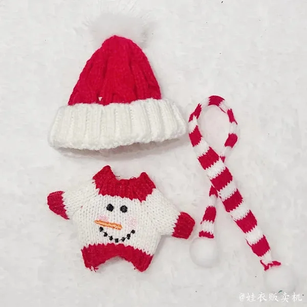 RU-2025 Ny MONSTER Julekostyme 17cm MONSTER Sittende Kostyme med Vintergenser, Lue og Skjerf
