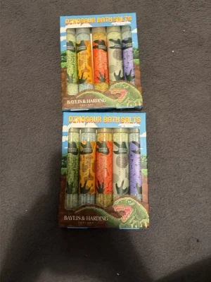 Baylis & Harding Dinosaur Bath Salts