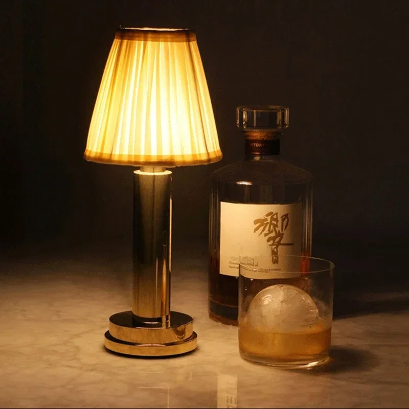 AliExpress - Usb Restaurant Sfeer Tafellamp Nordic Bar Night Lights Voor Koffie Slaapkamer Art Decor Lighing Wedstrijden Moderne Led Bureaulampen