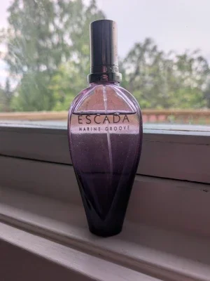 Escada Marine Groove parfym