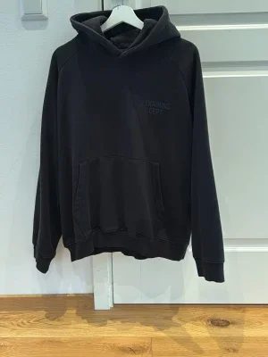 Svart hoodie (Gym hoddie)