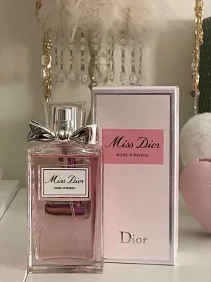 Miss Dior Rose N'Roses parfym