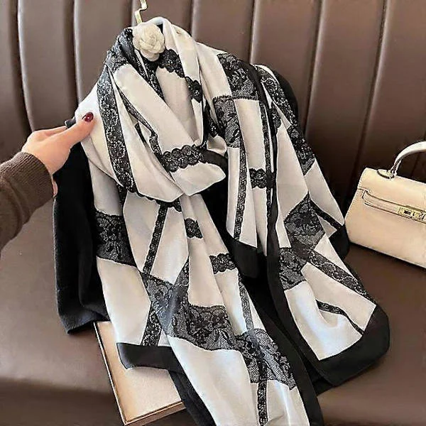 2024 Lyxmärke Vår Sommar Och Höst Damkläder Nytt Mode Färgmatchande tryckt sidenscarf dam populär turban