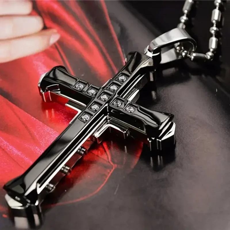 AliExpress - Pendentif croix de jésus en cristal pour homme, couleur or/noir/bleu, zircone, collier, bijoux en acier inoxydable, nouvelle collection 