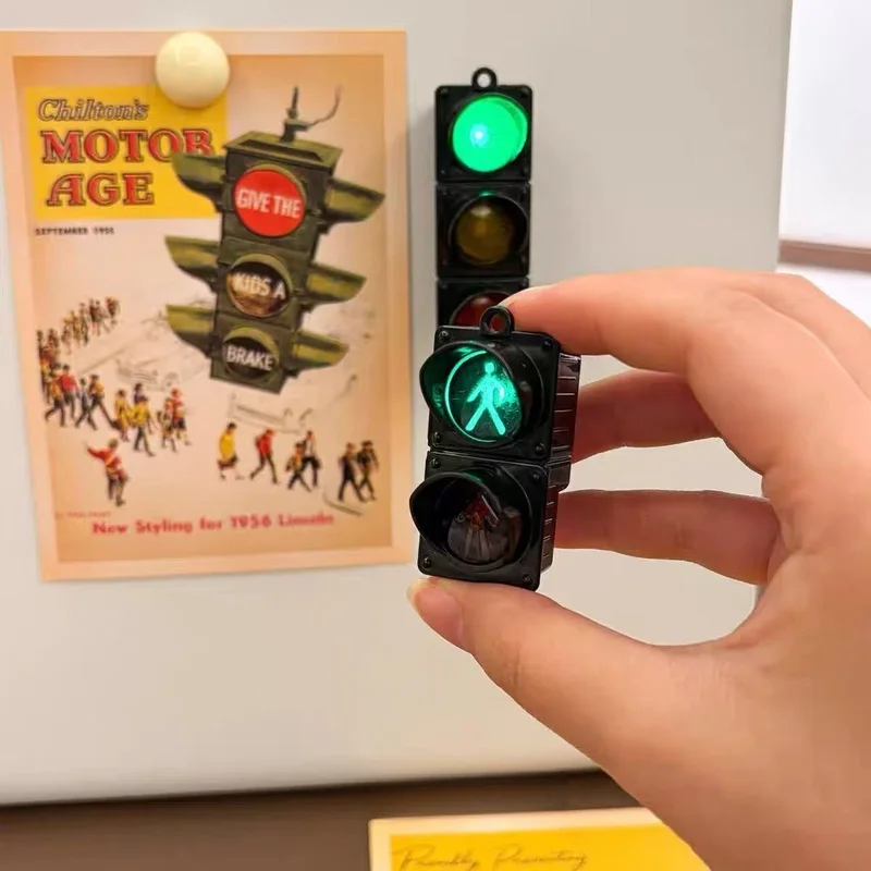 AliExpress - Neue Ampel Magnetische Kühlschrank Aufkleber Verkehrs Spielzeug Fußgänger Licht Kreative Magnetische Dekoration Zubehör
