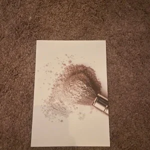 Stor sminkborste med puder/poster