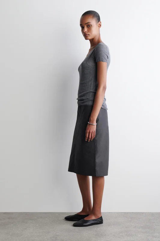 COS Women's Falda De Tubo De Algodón in Negro