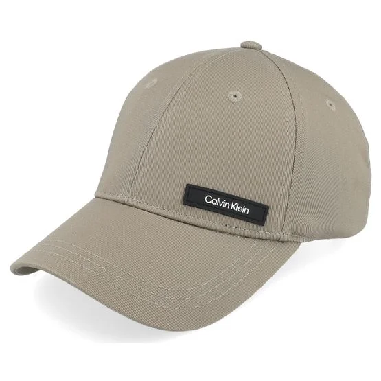 Calvin Klein - Beige adjustable Cappellino - Essential Patch Cap Brindle @ Hatstore