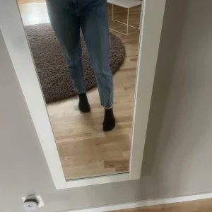 Blå mom-jeans från g perfect jeans