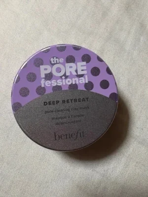 Benefit The POREfessional Deep Retreat