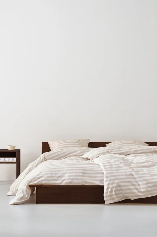 Jotex - Påslakanset Enkelsäng Beige/vit KAYO - Köp Enkelsäng hos Jotex