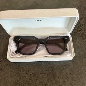 Chimi Eyewear 04 dark grey