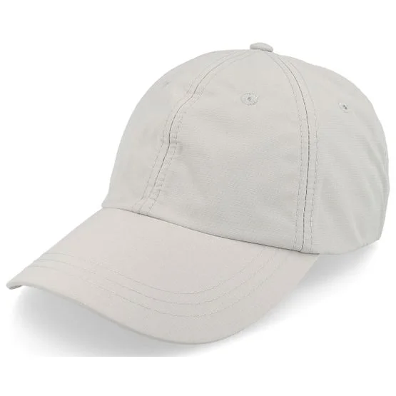 Beechfield - Grå unconstructed Kasket - Outdoor Nylon Cap Light Grey Dad Cap @ Hatstore