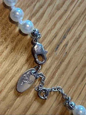 Pärlhalsband från Vivienne Westwood