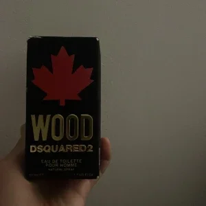 Dsquared2 Wood parfym
